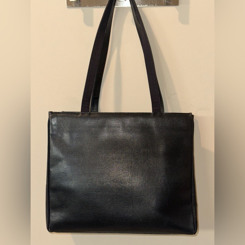 Salvatore Ferragamo Lizard Embossed Vara Bow Tote + Matching Wallet | 2 Pieces - Picture 15 of 16